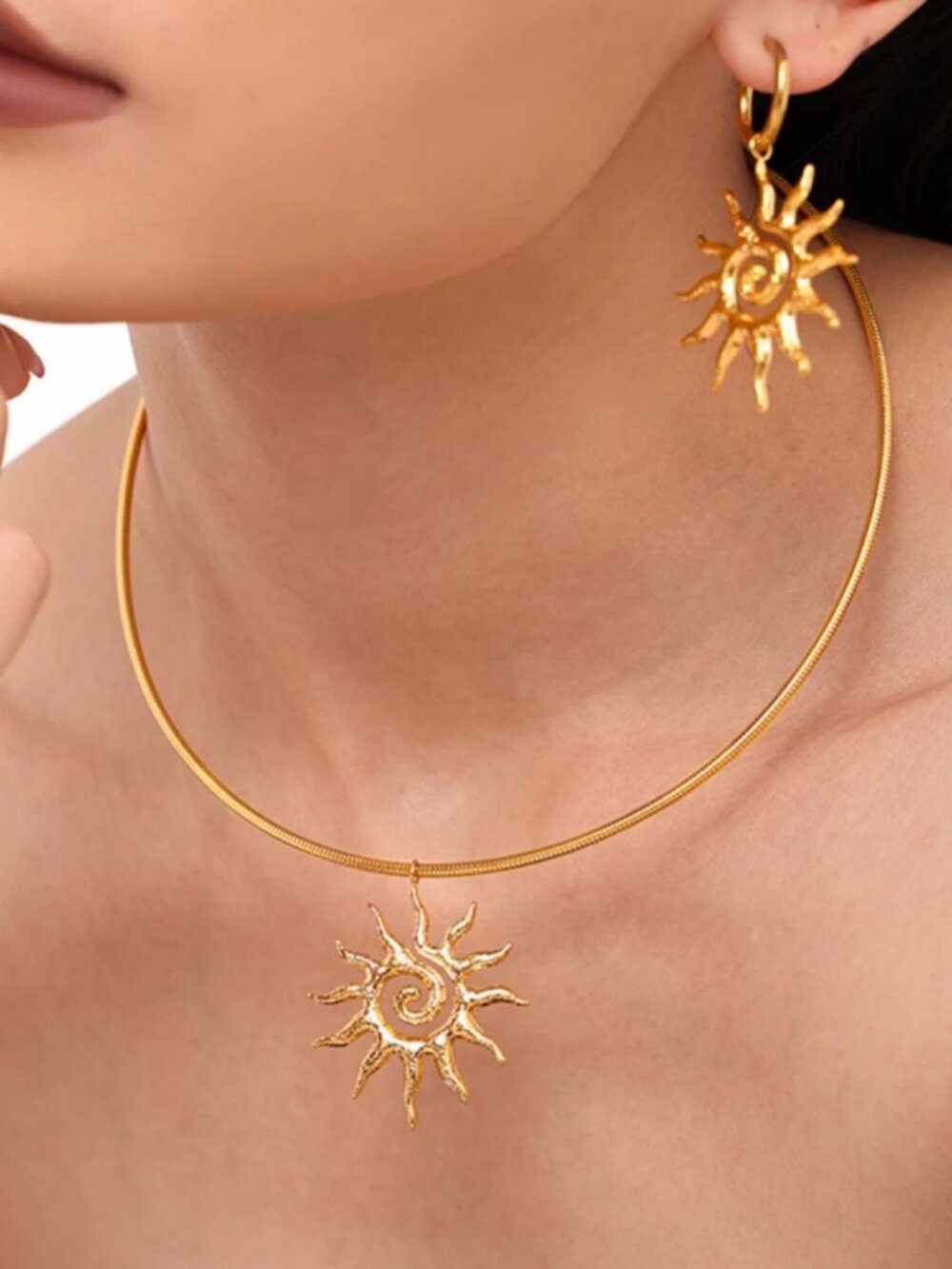 Sun necklace M286